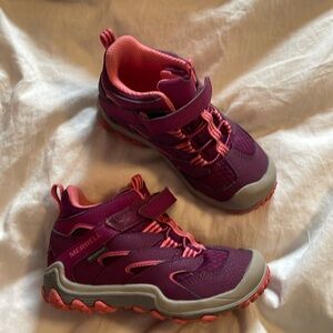 Merrell Kids Chameleon 7 Mid A/C Berry/Coral Waterproof Boots MK159720 - Size 11